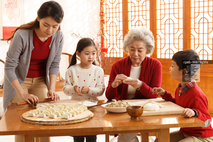 迎新年包饺子美篇主题图片